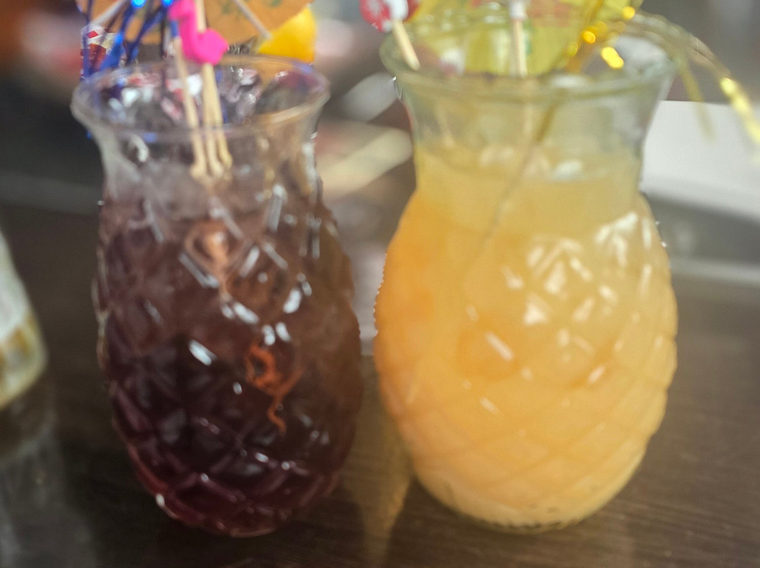 葡萄藤酒店主图