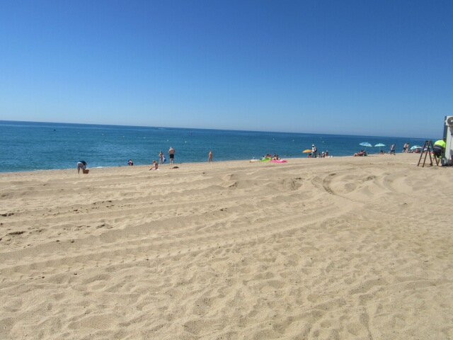 Pinada Beach-Pineda de Mar必去景点