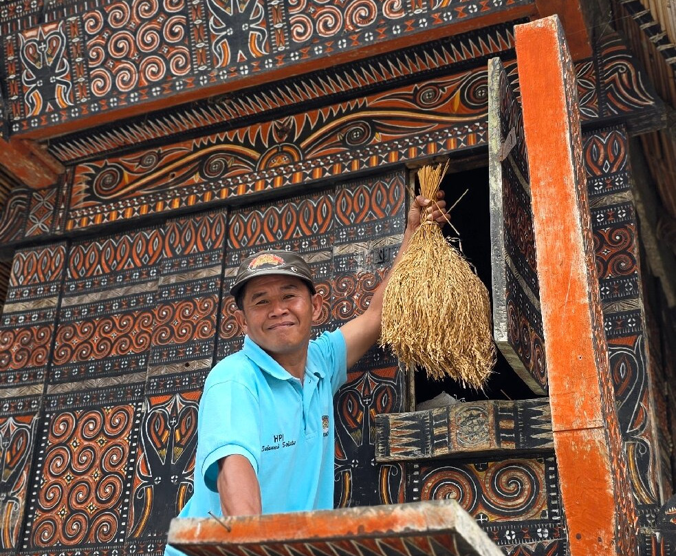 TORAJA TOUR WITH GUIDE SERVICE.-Tana Toraja必去景点