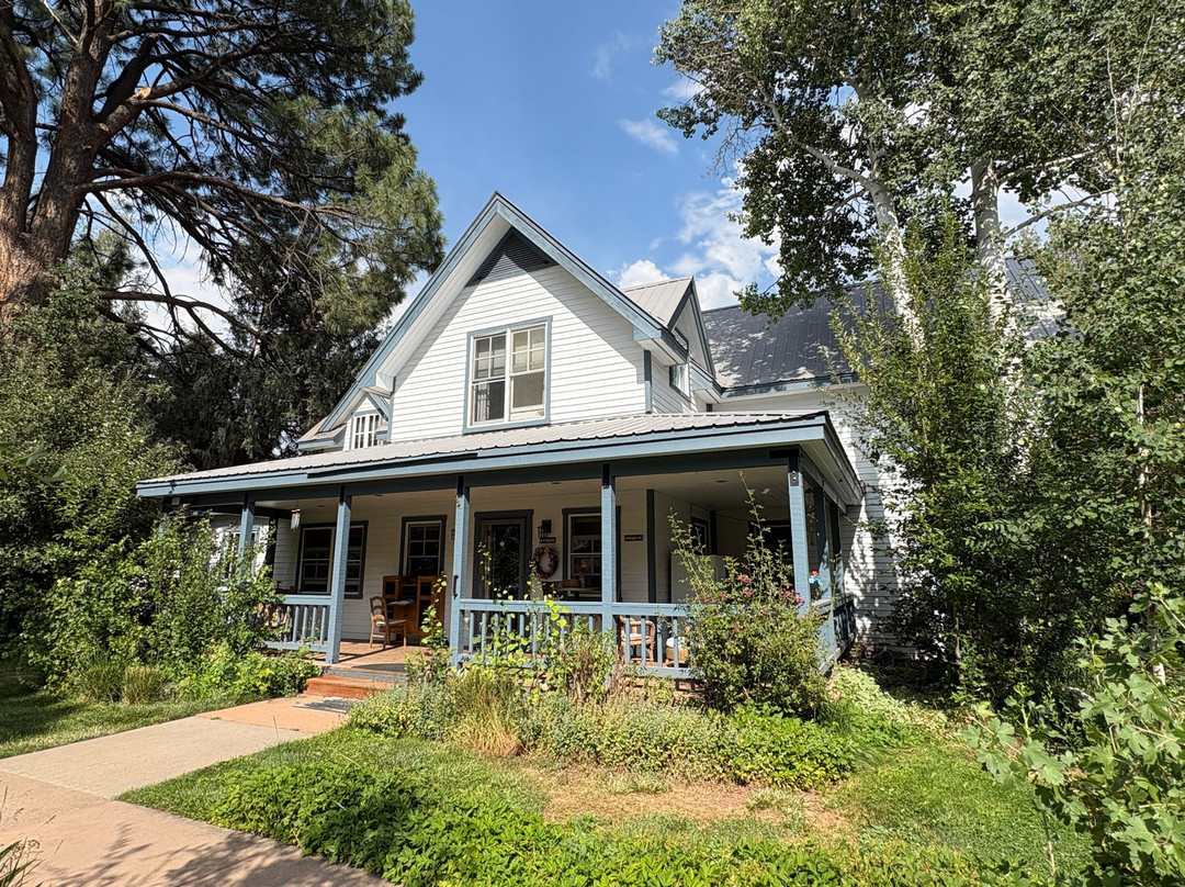 苹果园旅馆主图
