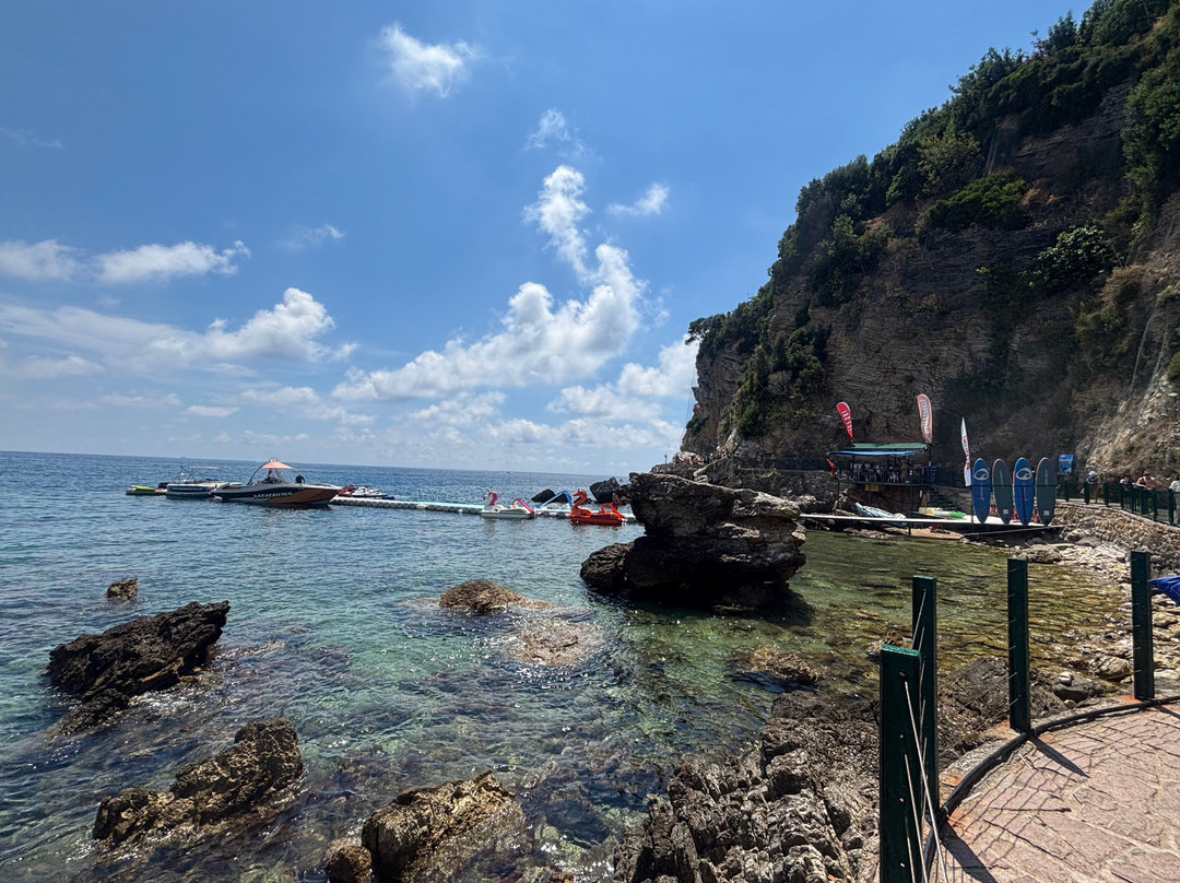 Budva City Walls-布德瓦必去景点