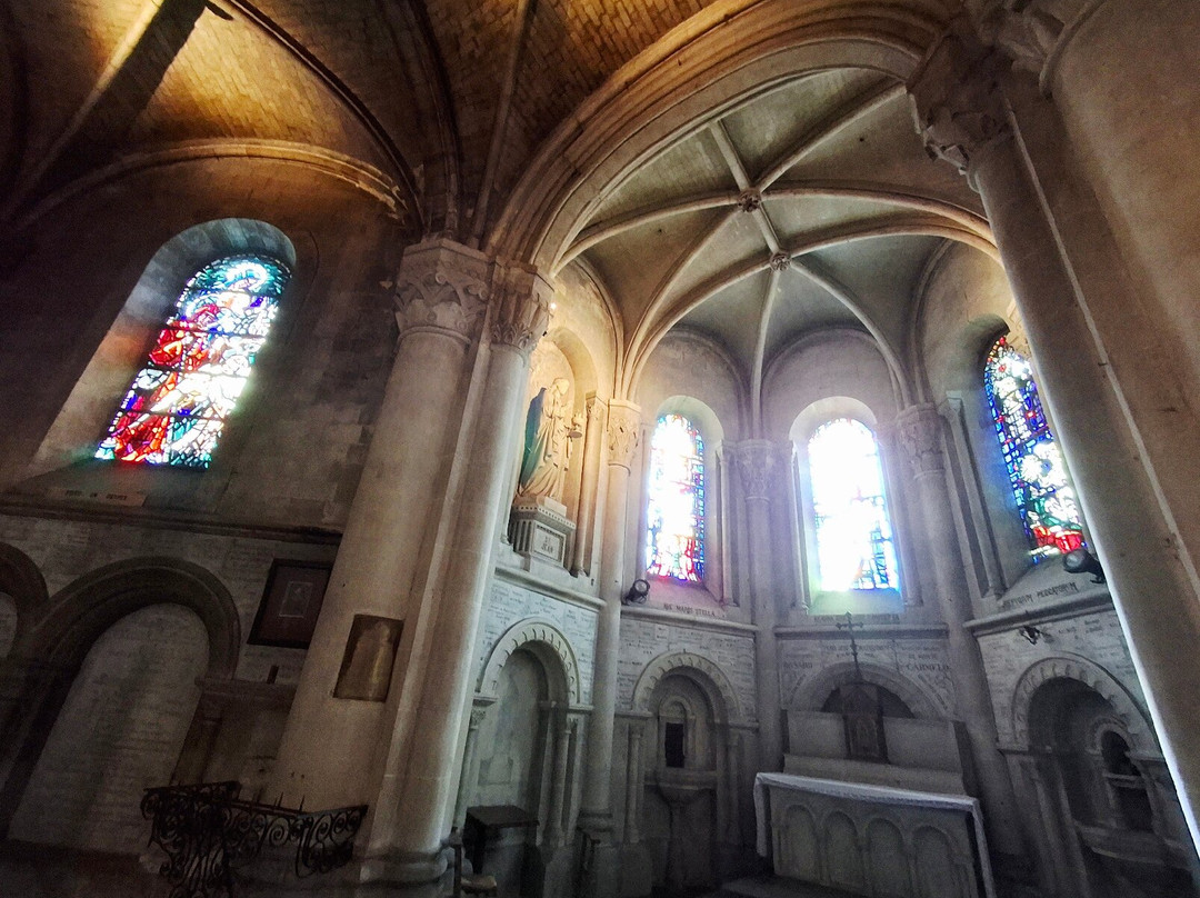 Eglise Notre-Dame de la Délivrande-La Glacerie必去景点