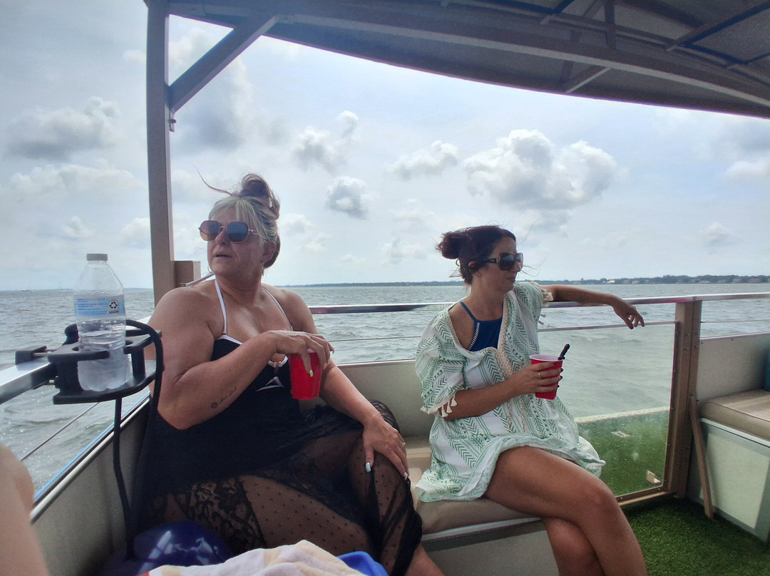 Charleston Party Cat Boat Charters-查尔斯顿必去景点