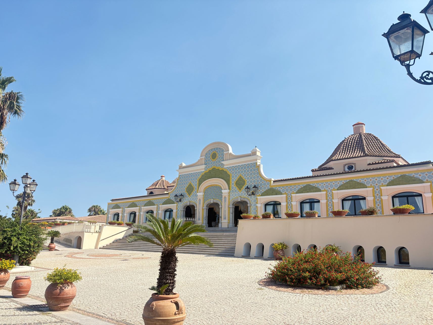 马里纳海滩俱乐部酒店-旅行者