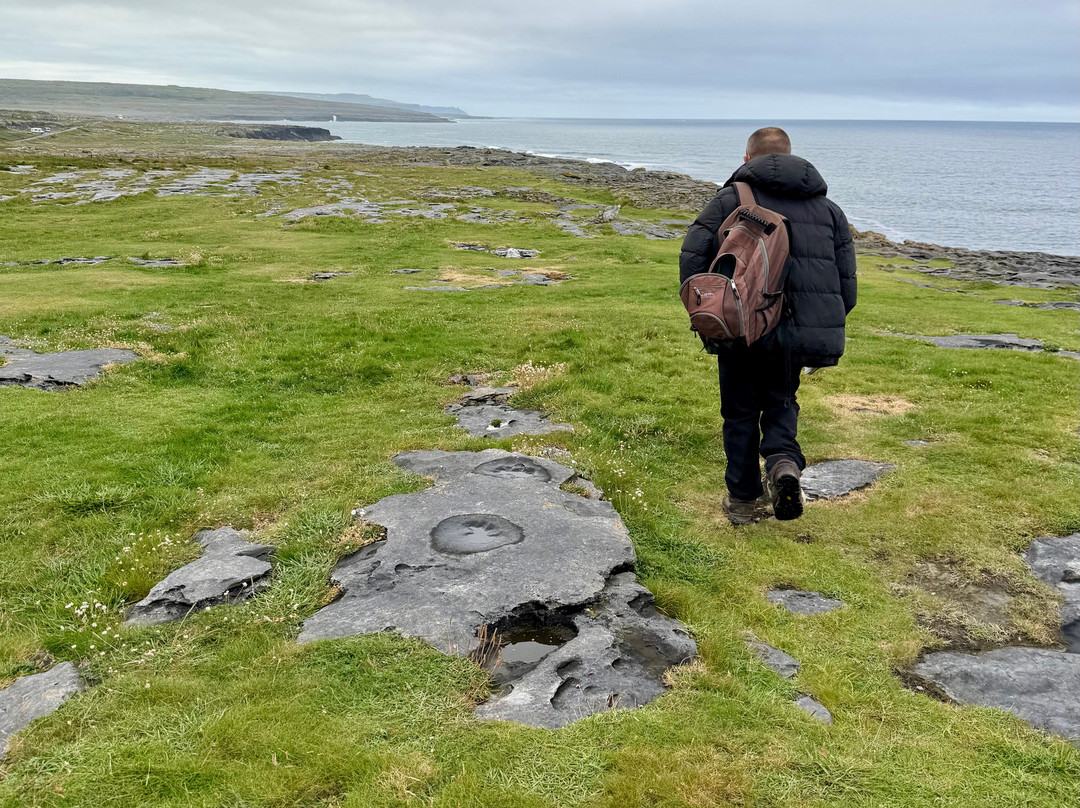 Heart of Burren Walks-Carran必去景点