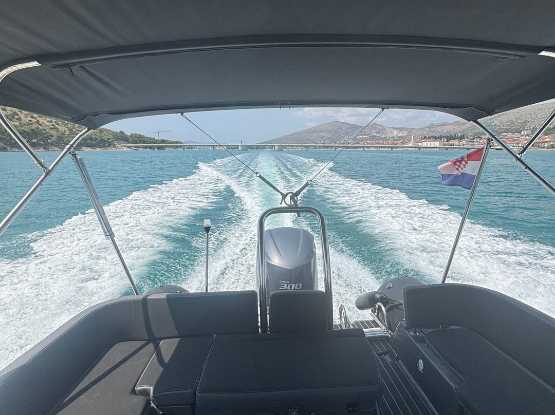 Lanterna Rent A Boat-Kastel Novi必去景点