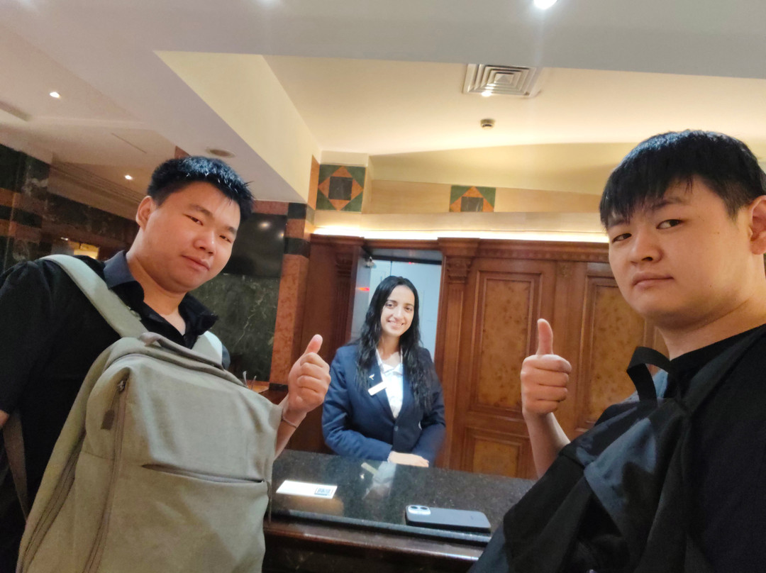 凯旋广场酒店主图