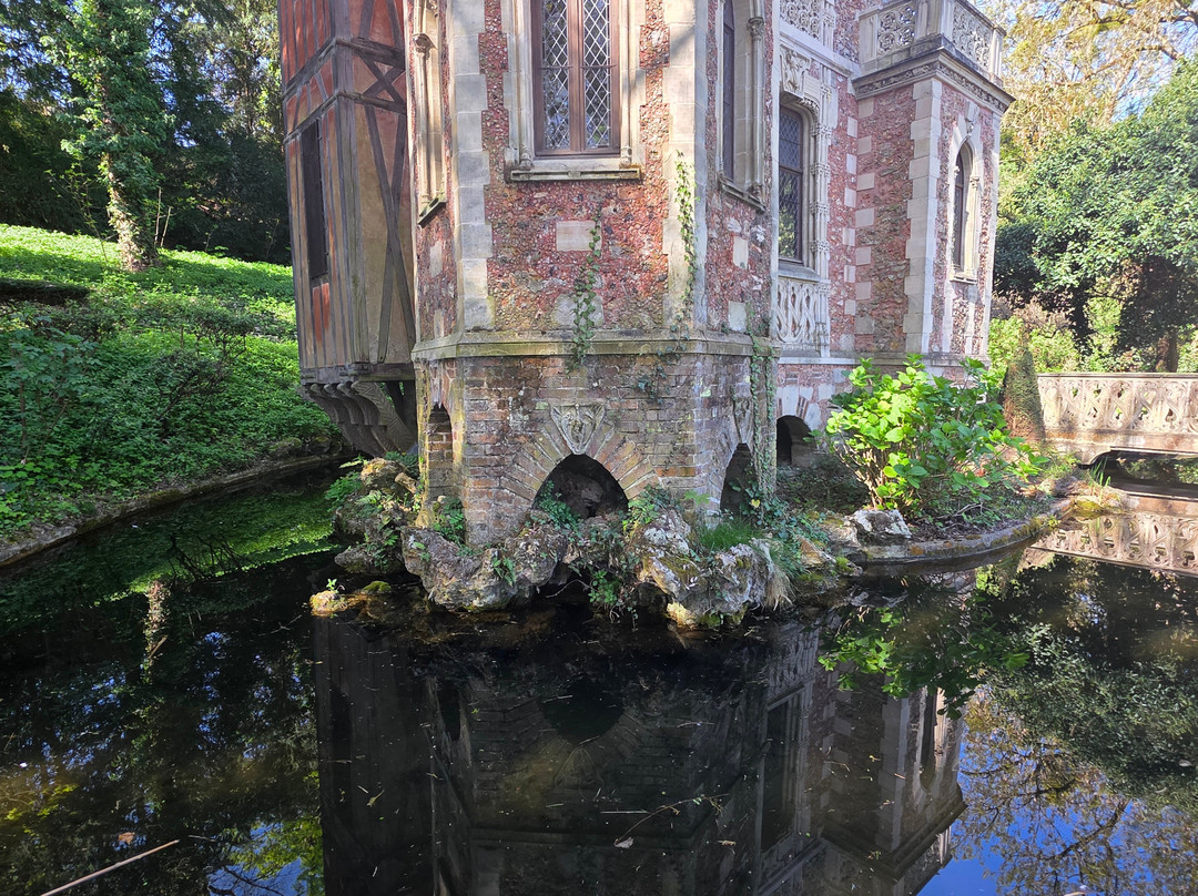 Château de Monte Cristo-勒蓬泰必去景点
