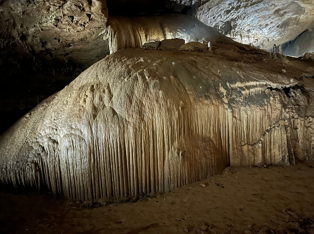 Prometheus Cave-Kumistavi必去景点