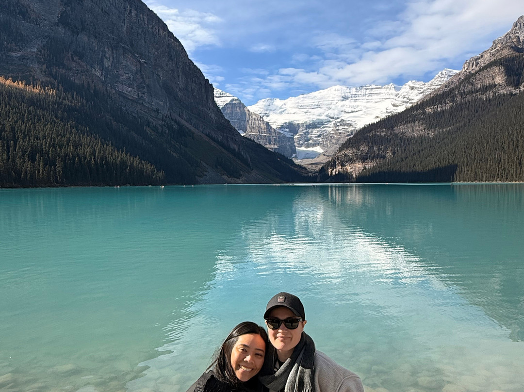Canadian Rockies Experience-坎莫尔必去景点