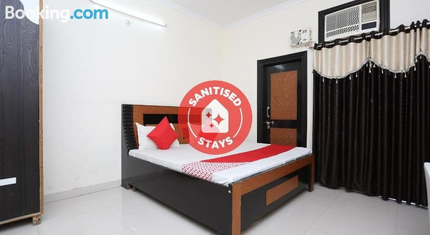 OYO 40446 Yas Residency