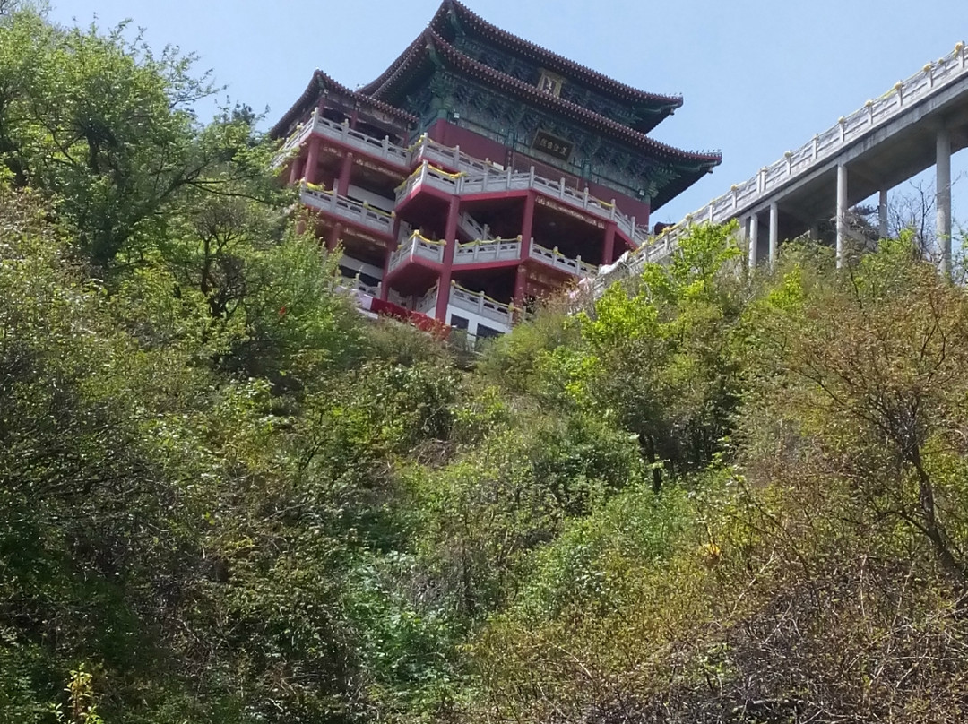 伏牛山滑雪度假区-栾川县必去景点