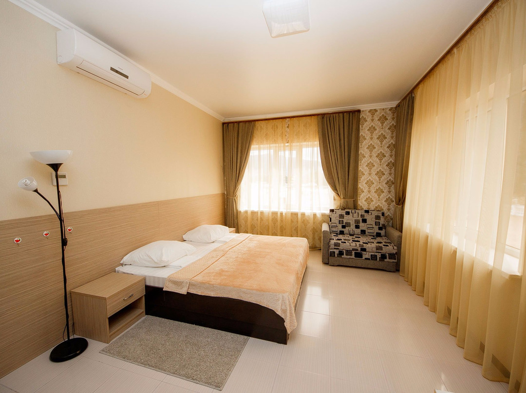 Yacht Apart Hotel