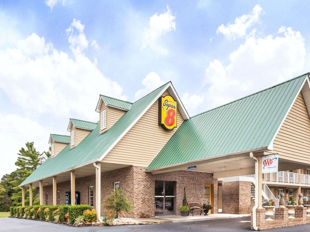 Super 8 by Wyndham Kingston主图