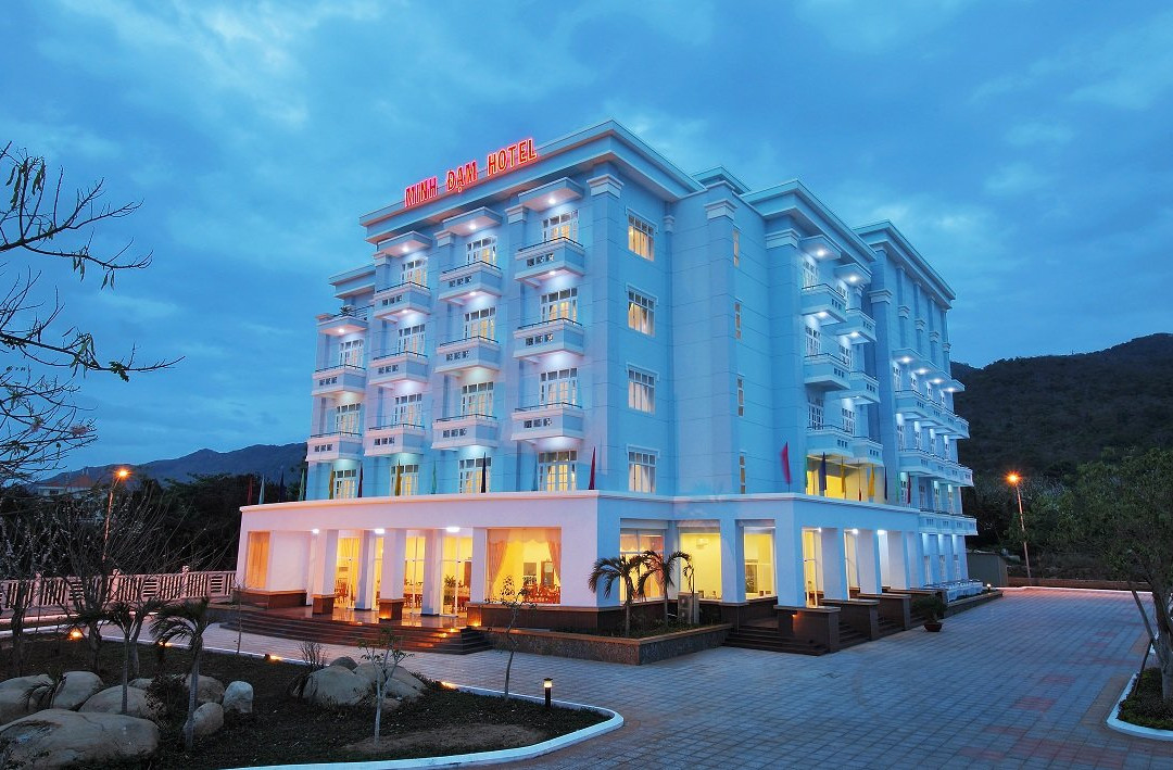 Minh Dam Hotel