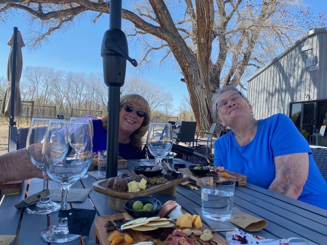 Clifton旅游景点-TWP Winery And Farm House