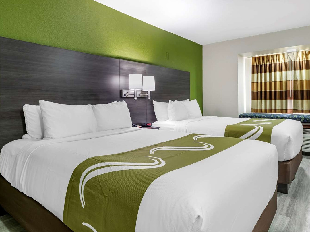 Quality Inn & Suites Longview I-20主图