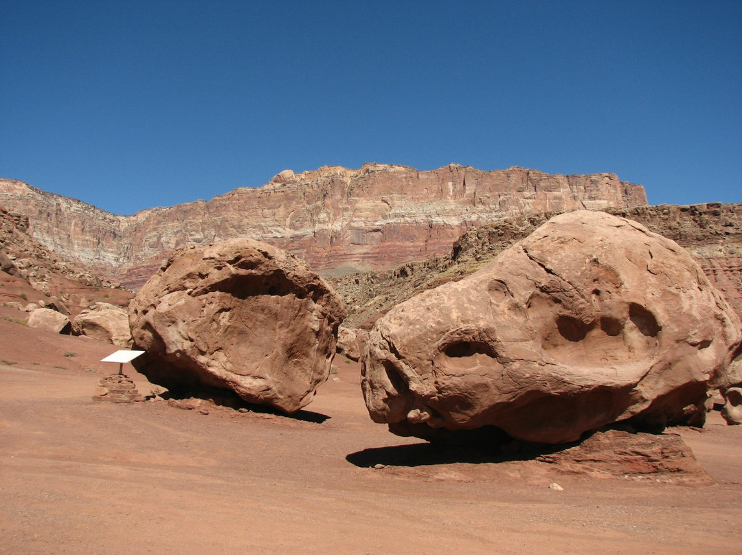 Vermillion Cliffs景点图片