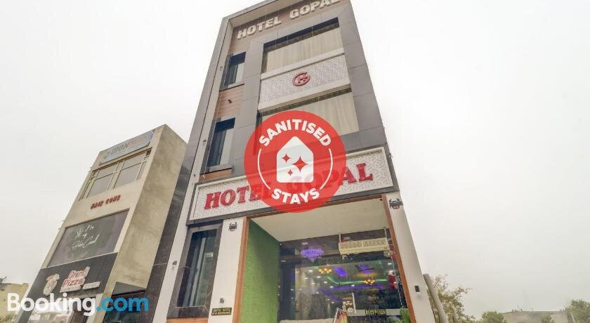 Capital O 77806 Hotel Gopal