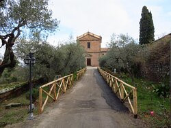 Chiesa della Madonna del Poggio-Soriano nel Cimino必去景点