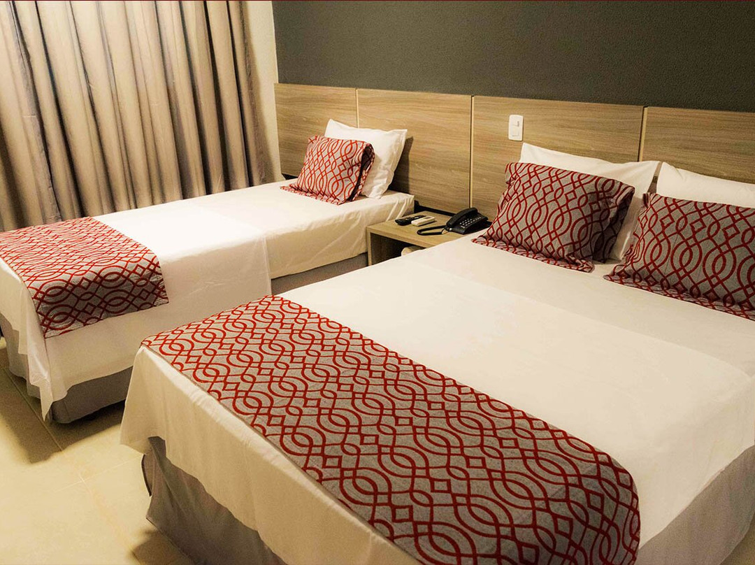 103 Hotel & Flats主图