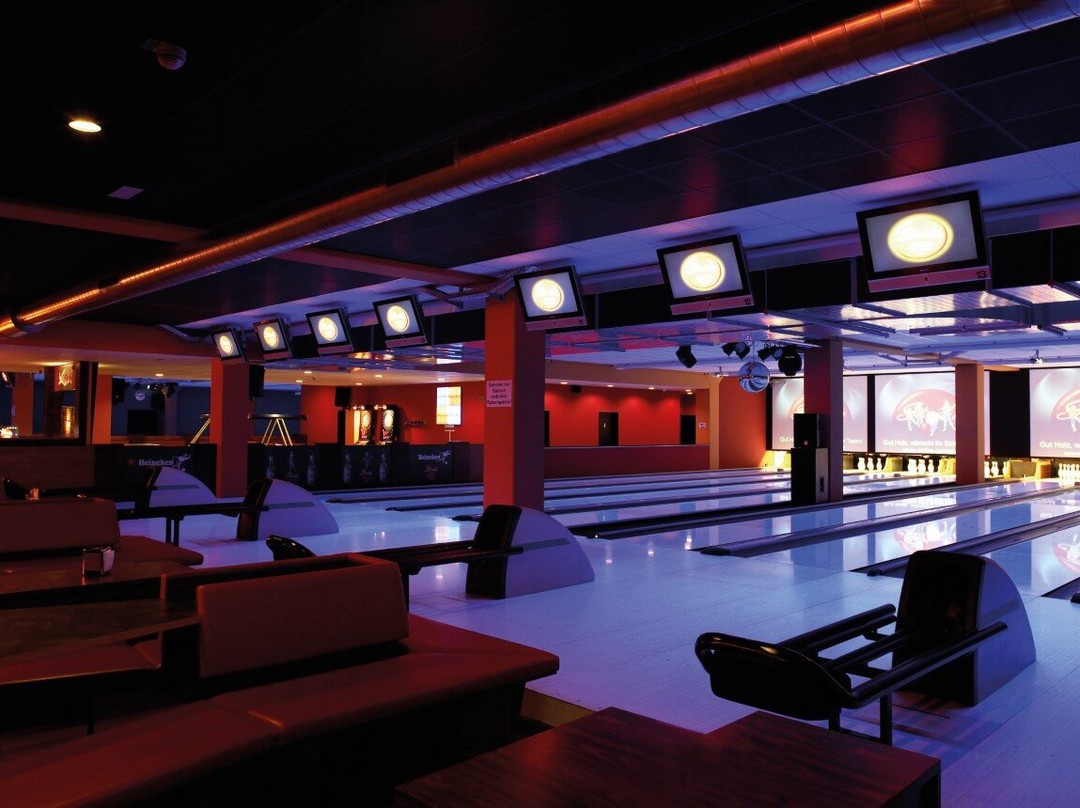 Strike Bowling Center Lauterach景点图片