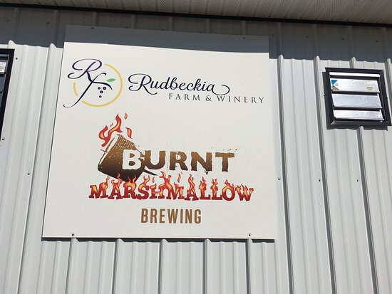Burnt Marshmallow Brewstillery景点图片
