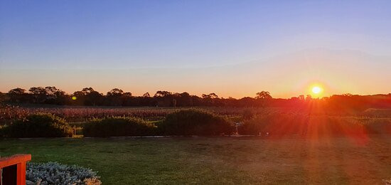 Pirathon Country Estate主图