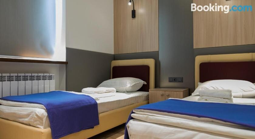 Hotel IRIS主图