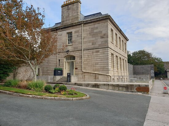 Admiral's House by Maison Pierre主图