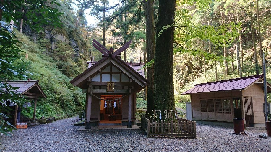 Akimoto Shrine景点图片