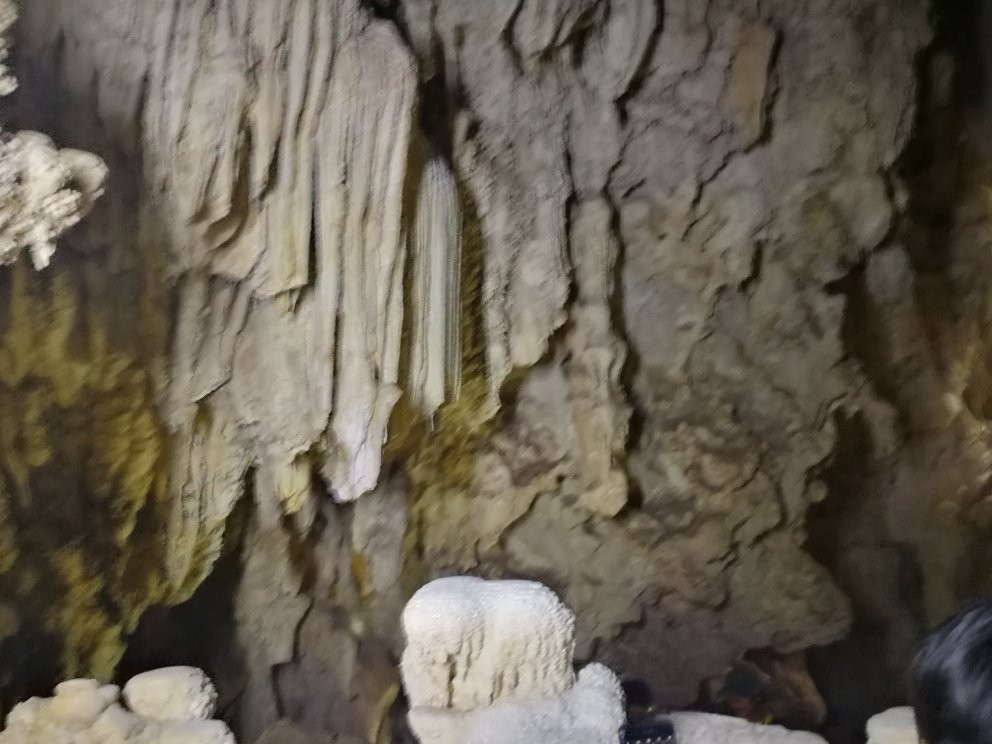 Pakarang Cave (Coral Cave)景点图片