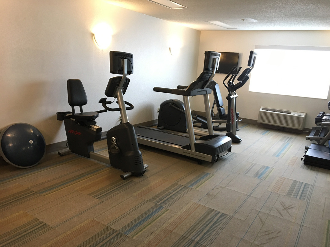 Holiday Inn Express Mt. Vernon By IHG主图