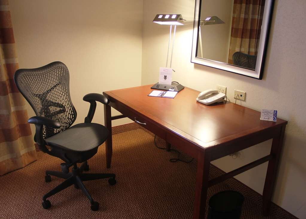 斯塔克维尔希尔顿花园旅馆主图