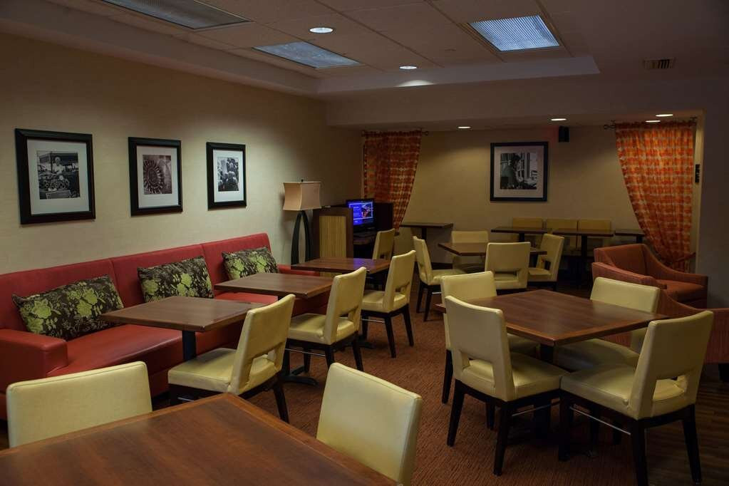 Hampton Inn Bentonville/Rogers主图