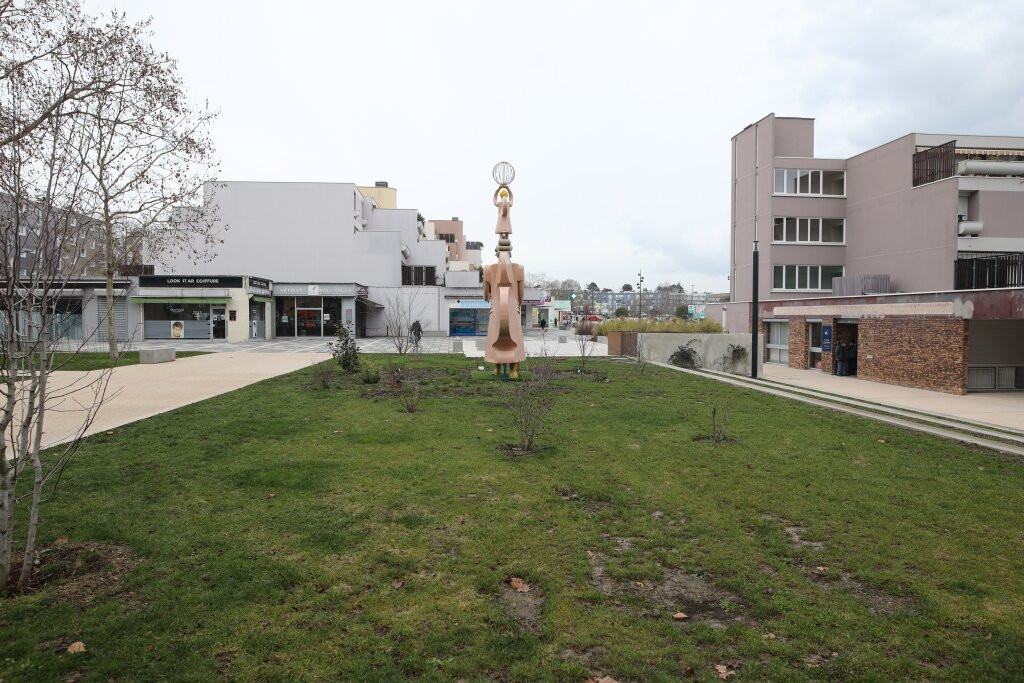 La Statue: La Marche Du Temps景点图片