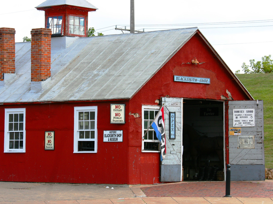 The Old Blacksmith Shop-加利纳必去景点