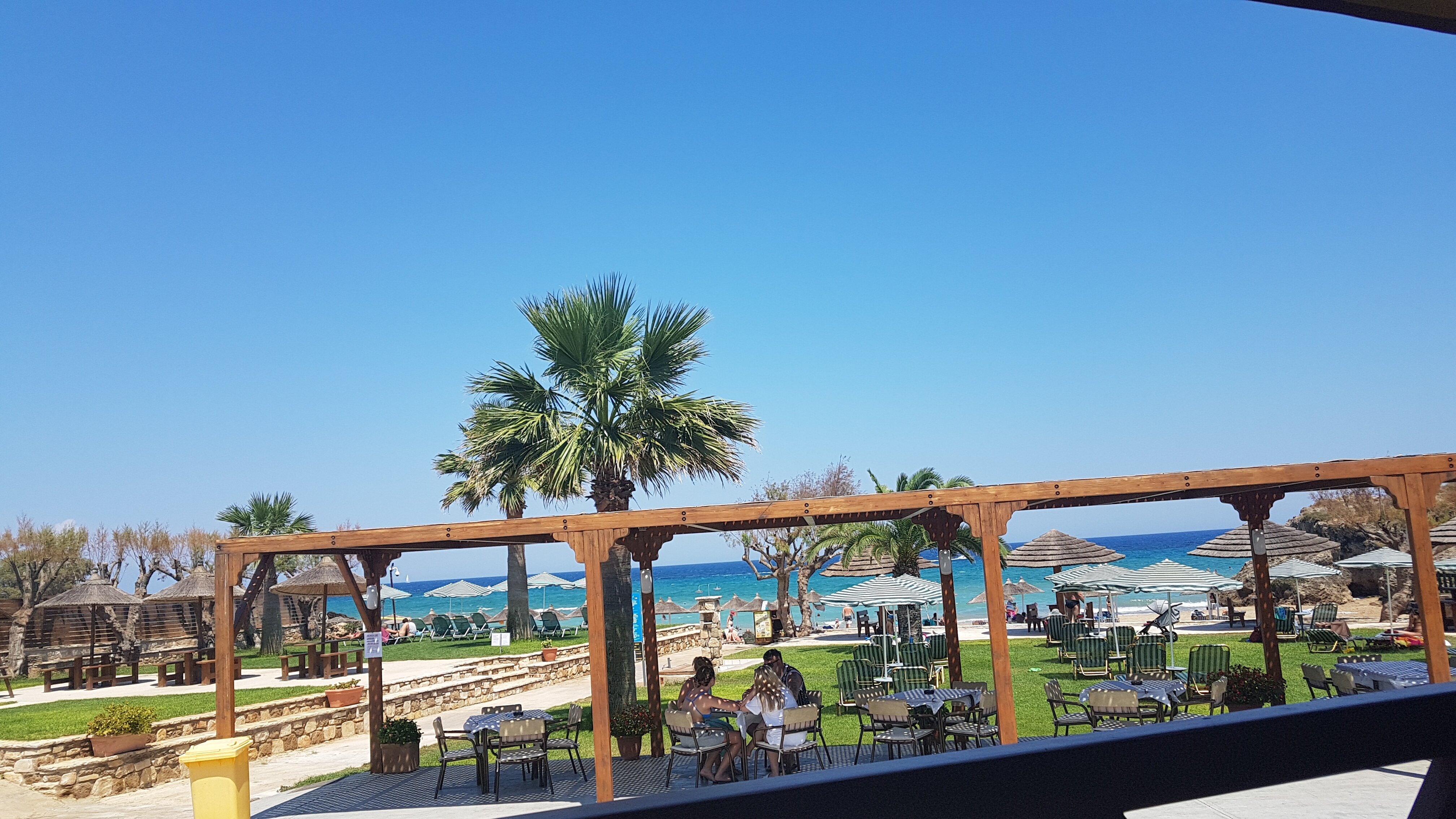 Plaka Beach Resort-浴室