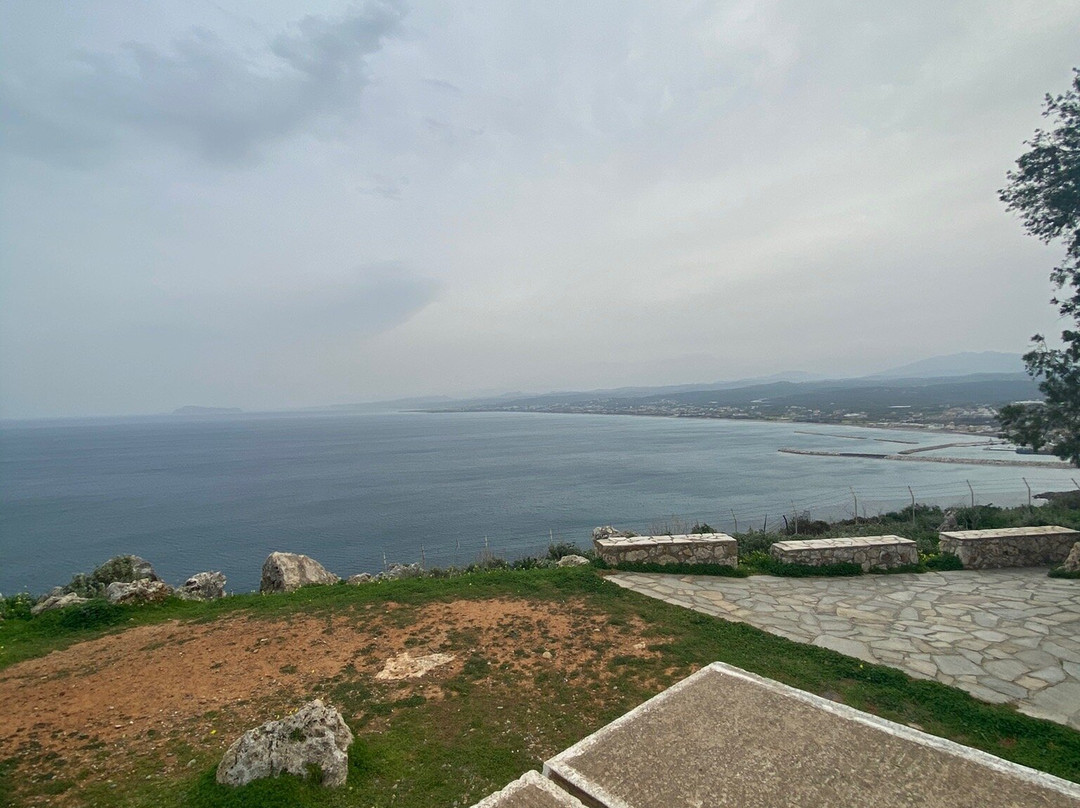 Memorial Greek Cadets Battle of Crete景点图片
