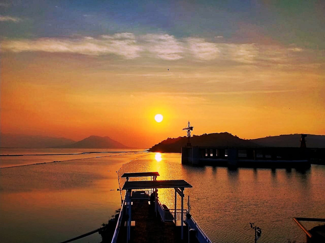 Hotel Jatiluhur Valley & Resort主图