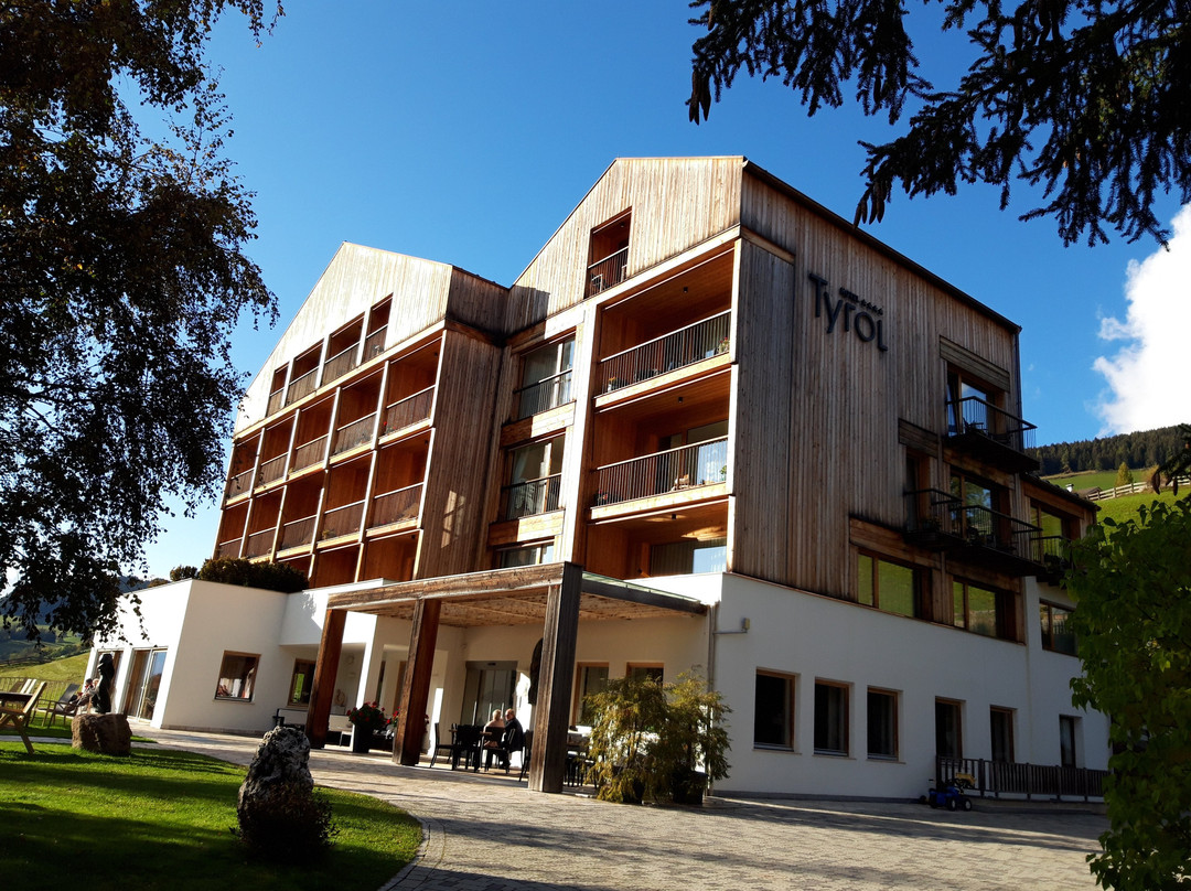 蒂罗尔酒店 主图