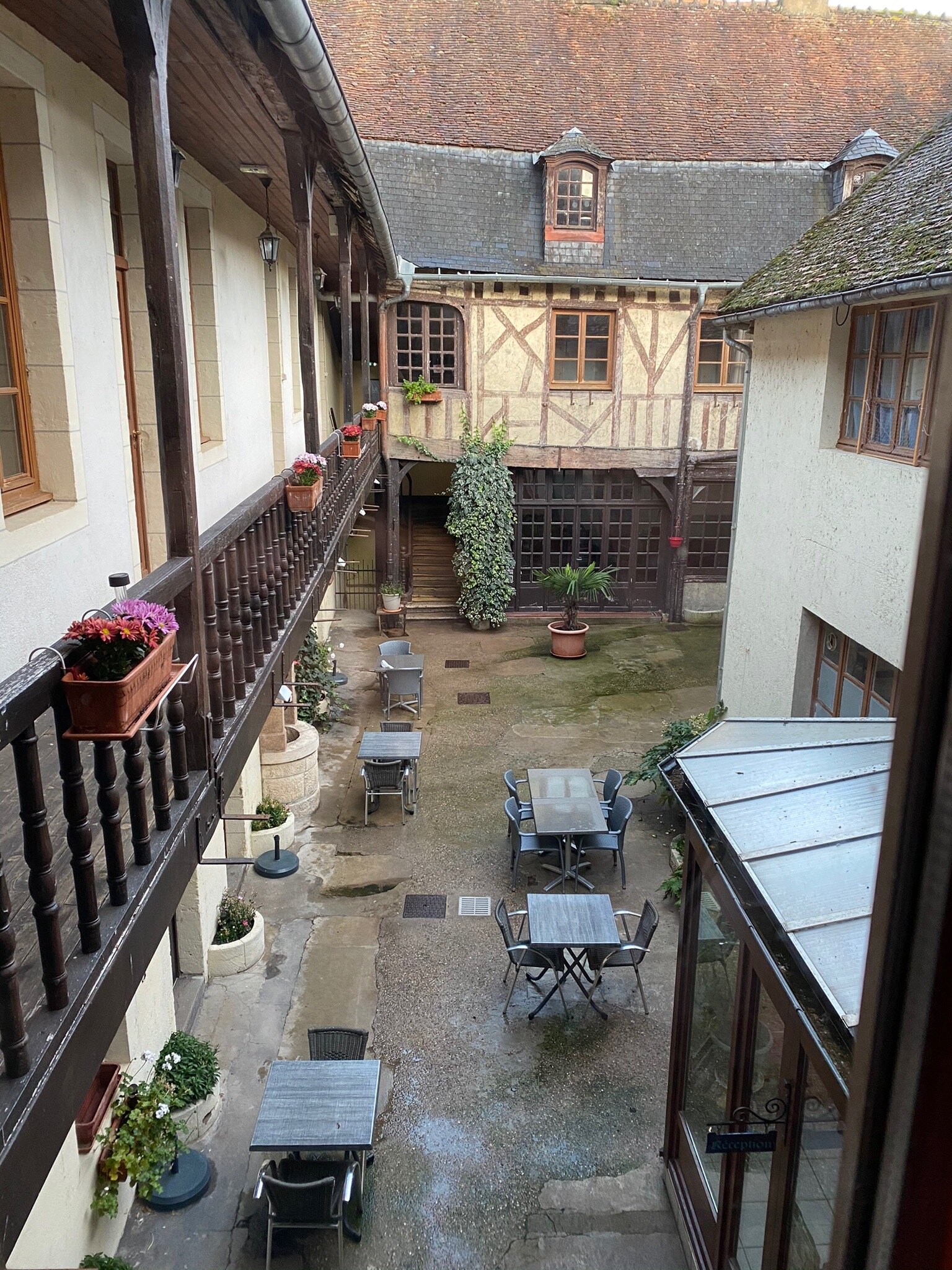 Le Vieux Relais-官方