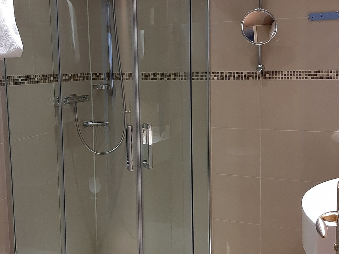 科鲁兹博登湖酒店主图