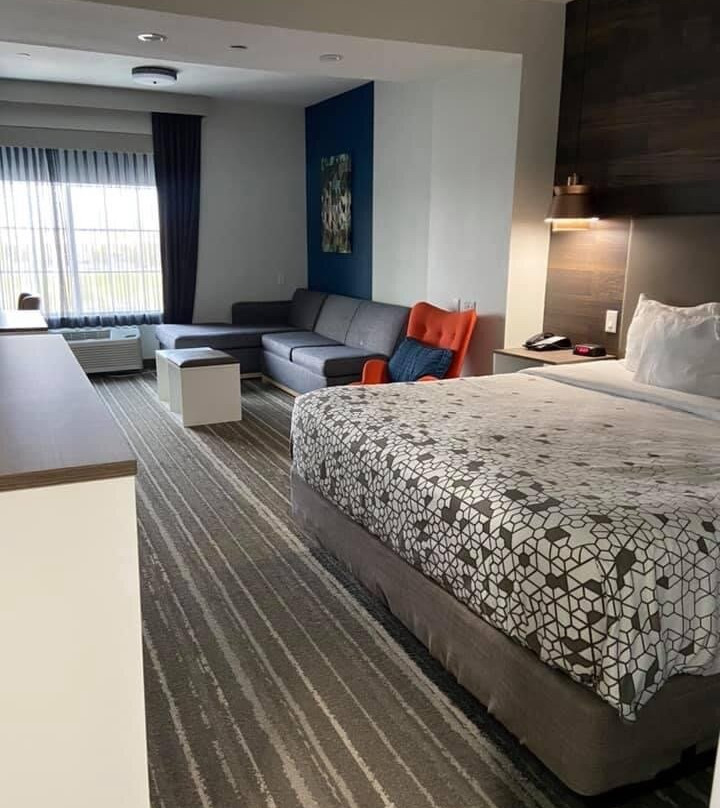 La Quinta Inn & Suites by Wyndham Owasso主图