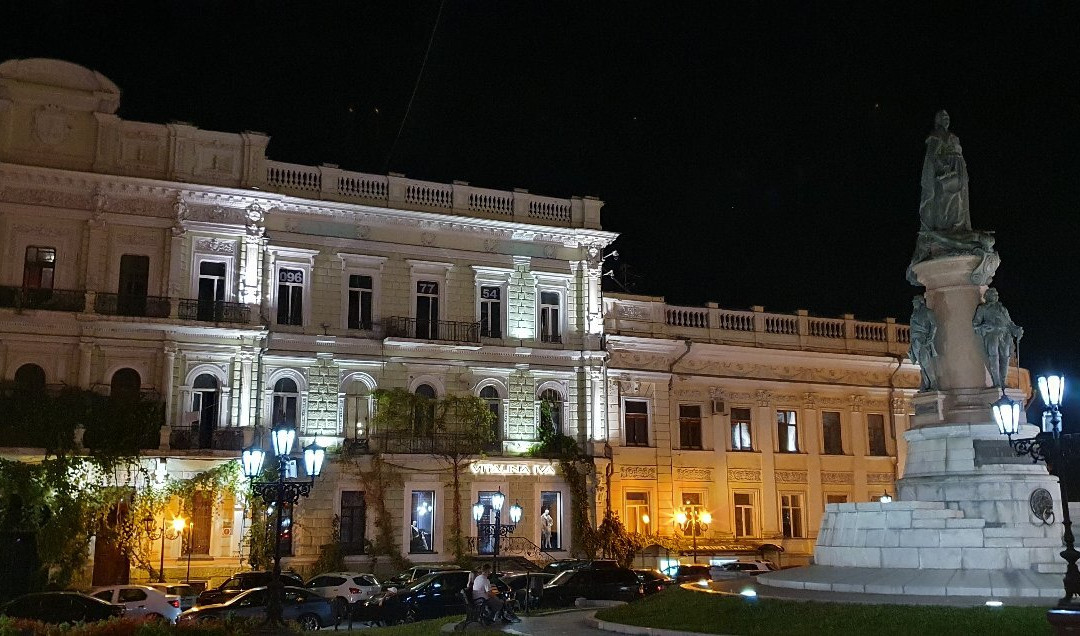 Monument to Catherine the Great and Founders of Odessa-敖德萨必去景点