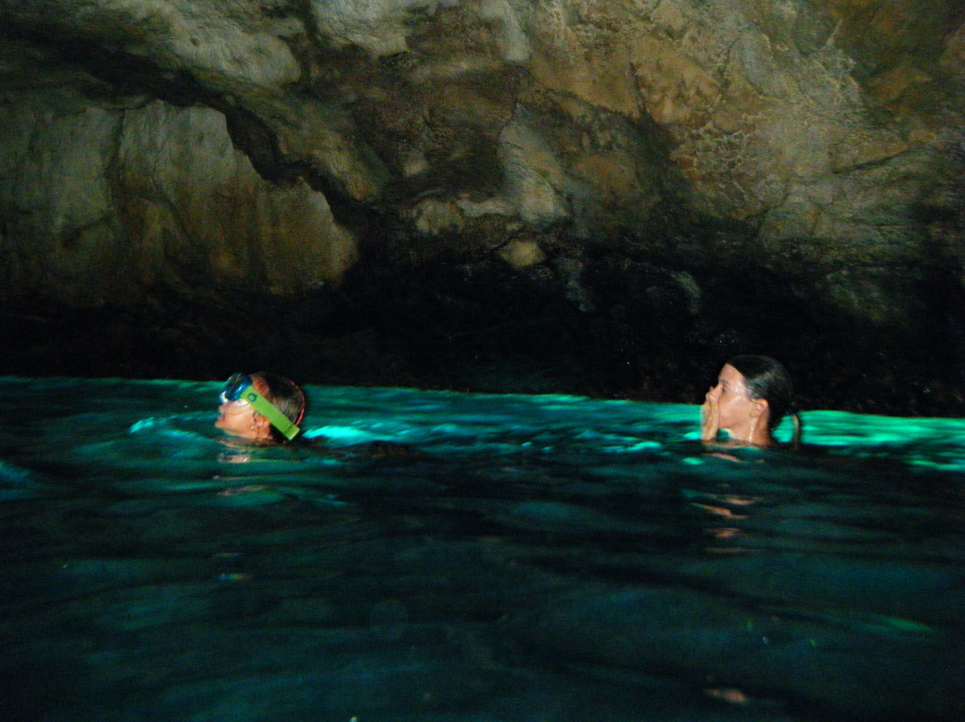 Spiaggia della Grotta Verde景点图片