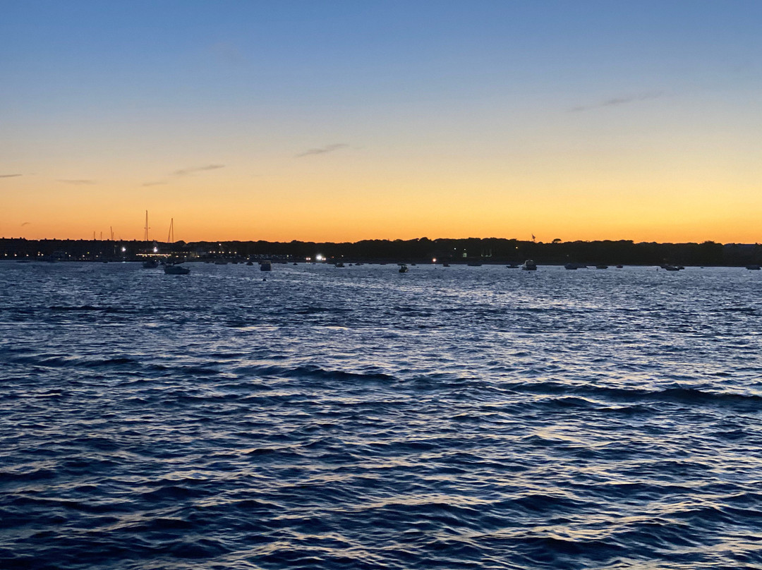 Cape Cod Sunset Cruises-海恩尼斯必去景点