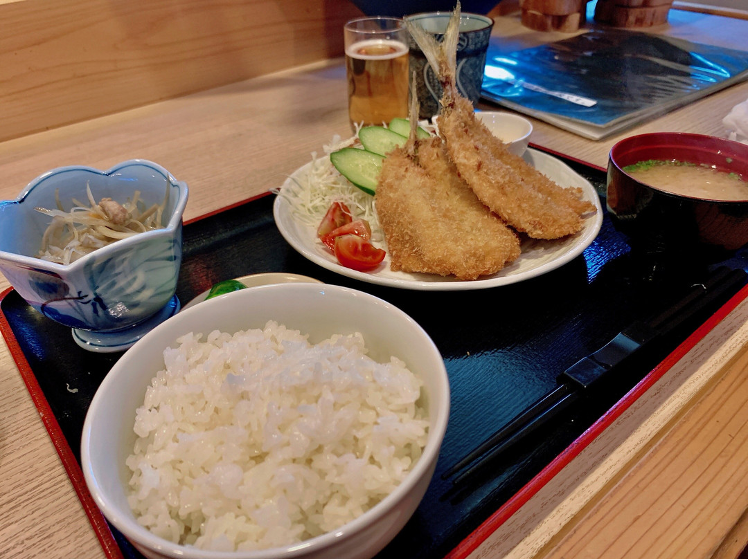 御食事処 旬