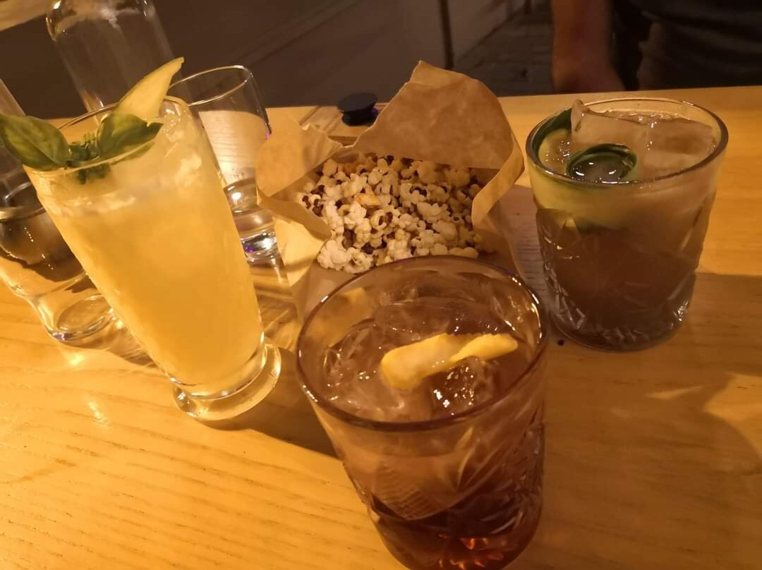 CoME Cafe Bar-干尼亚必去景点