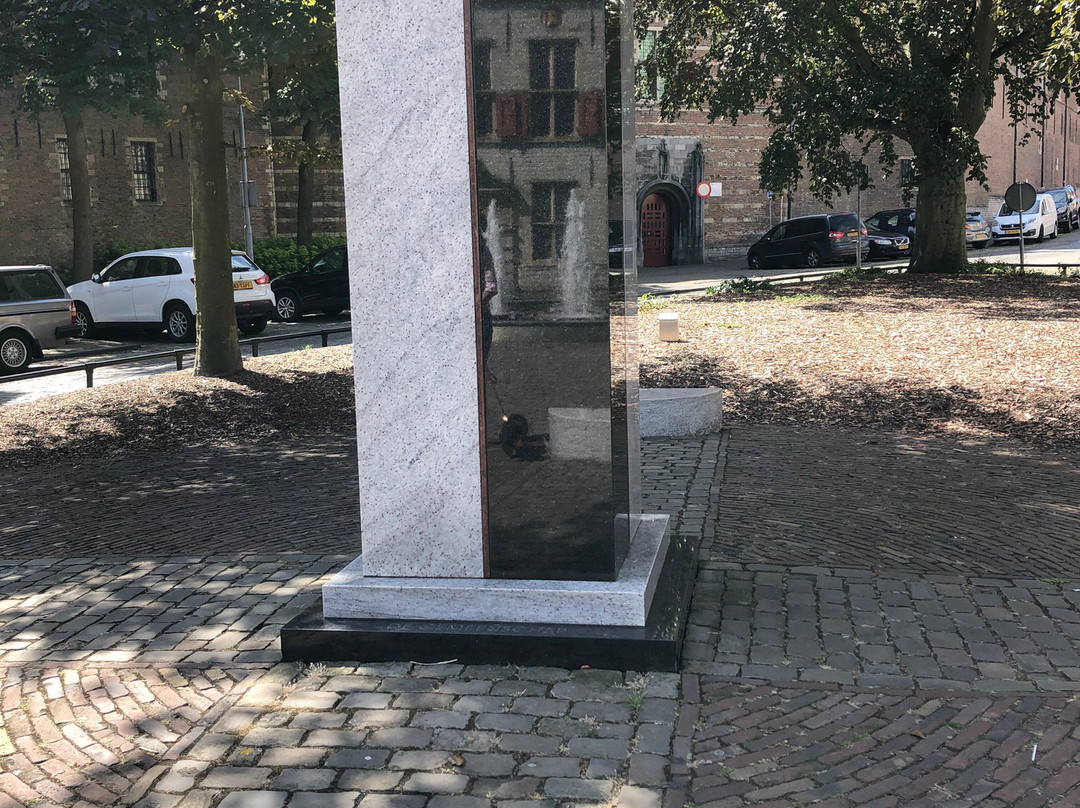 Zeeuws Slavernij-monument Middelburg 2005-Middelburg必去景点